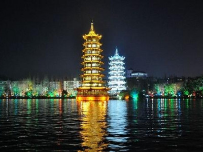 夜游桂林“两江四湖”，感受“东方威尼斯”情调