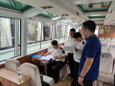 桂林海事局领导莅临两江四湖公司开展调研