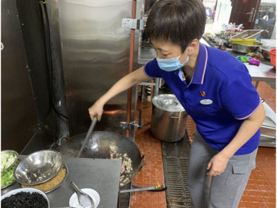 我为群众办实事】努力打造“幸福食堂”，让员工吃的满意，吃的放心