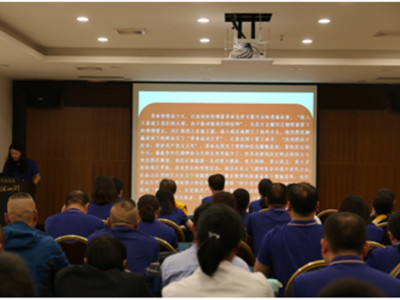 把红色基因传承好 把红色江山世世代代传承下去