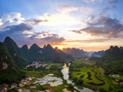 【欣赏】2021夏季桂林日落和夜景美图