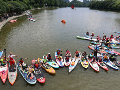 “PFL为生命划桨1小时”浆板慈善赛在 两江四湖景区举行