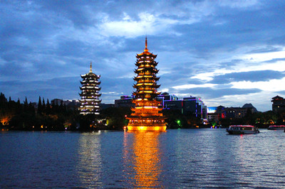 两江四湖夜游新玩法