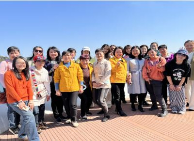 走向春天  喜迎“三八”女神节