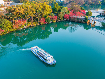 “小小艺术家，绘制美好桂林”