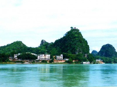 关于叠彩山有序恢复开放的公告