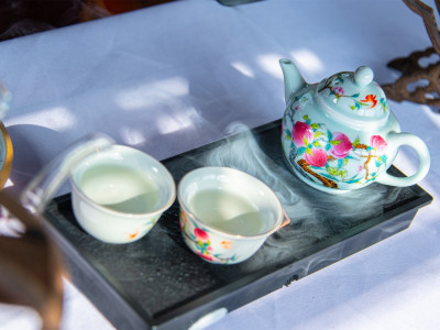  主打“仙气飘飘” 两江四湖景区“围炉冰茶”船游新品面市