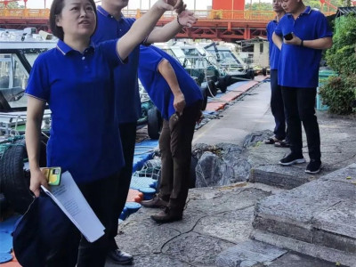 全体员工齐上阵，风雨同舟共奋进------两江四湖公司持续奋战暑期经营接待工作