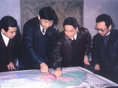 一张蓝图绘到底，一茬接着一茬干