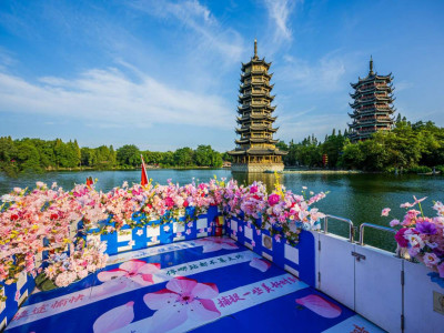 【主题船票】水韵繁花号-夜游四湖