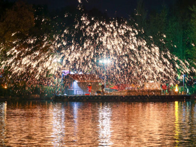 小画舫｜金马夜宴*追光私享画舫包船