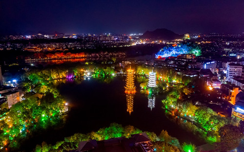 【图文】桂林全国文明城两江四湖璀璨夜景