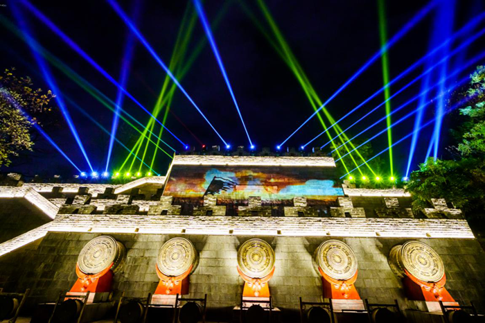 过新年 坐游船 赏美景，我们去两江四湖一起嗨迎2021年!