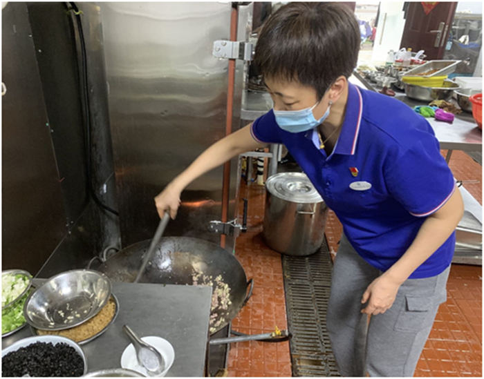 我为群众办实事】努力打造“幸福食堂”，让员工吃的满意，吃的放心