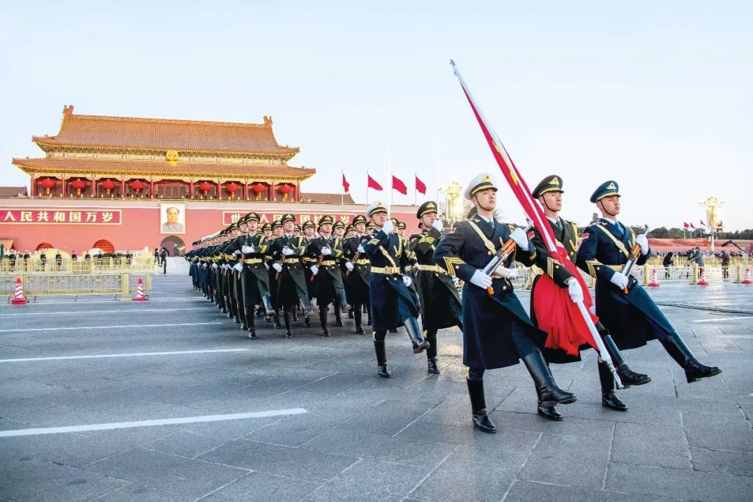 重磅文章｜陈文清：深入学习贯彻习近平法治思想 在法治轨道上全面建设社会主义现代化国家