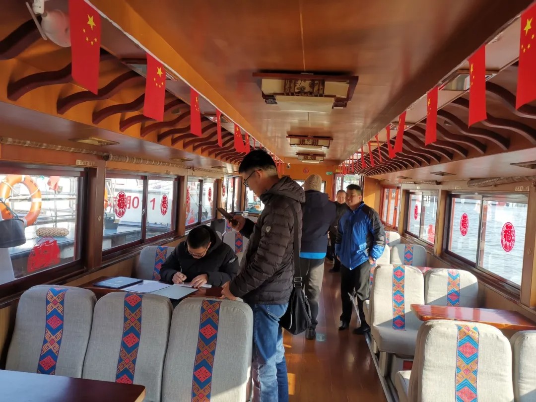 厉兵秣马细谋划 全力以赴促经营------两江四湖公司全力备战春节黄金周