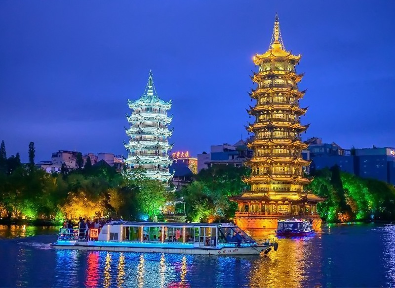 广西三月三活动｜夜游四湖豪华船
